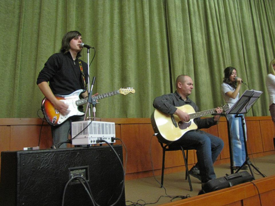 08